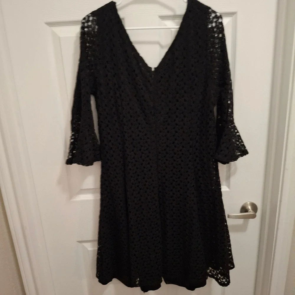 Naif Black Lace V Neck Crochet Bell‎ Sleeve A Line Dress Plus Size 1X